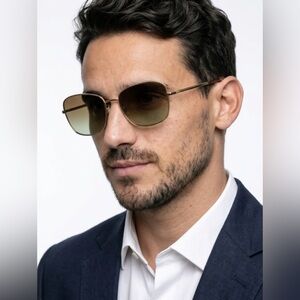 🆕 Dolce & Gabbana Gold Mirror Square Sunglasses